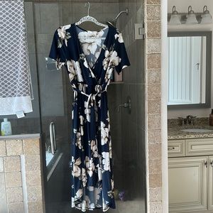 Pinkblush maternity v neck floral dress